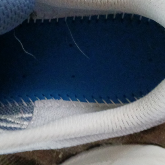 NEW  no tags. No box was sent with shoe purchase. New Balance 860v12 - Picture 12 of 12